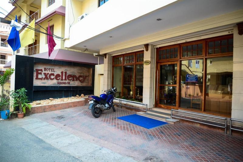 Hotel Excellency Kochi Zewnętrze zdjęcie